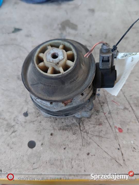 Poduszka silnika Audi A8 Głuchołazy