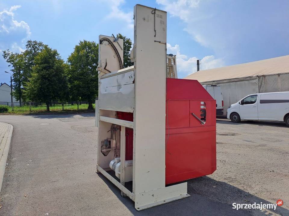 Wywrotnica kosza z preformami MUCKI KRONES Stary Sącz