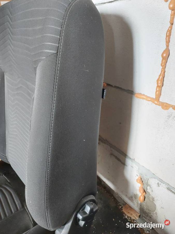 Ford fiesta fotel kierowcy lubelskie sprzedam