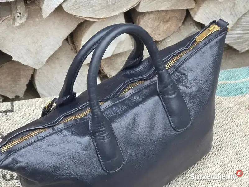 Marc Jacobs Duża skórzana torebka kuferek gruba czarny