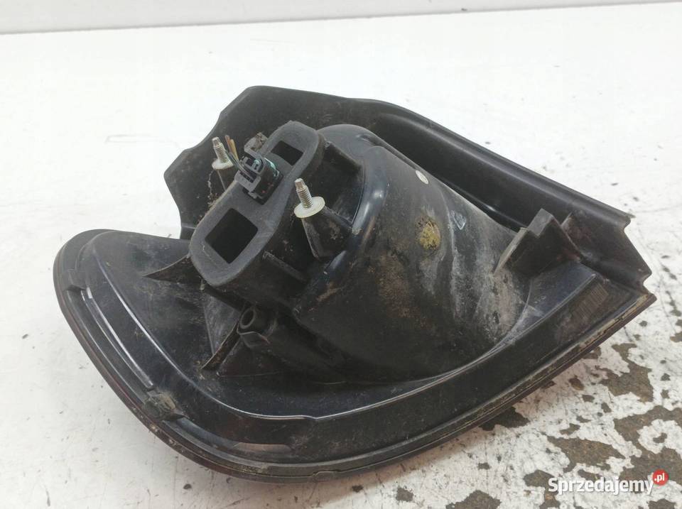 LAMPA TYŁ PRAWA EU LED PLUS 5M0945096K VW sprzedam