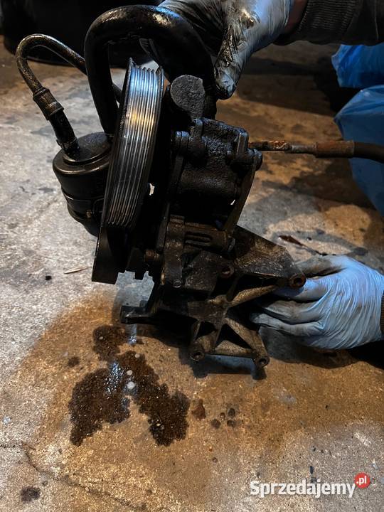 Pompa wspomagania komplet łapa pompy wspomagania Piasek sprzedam