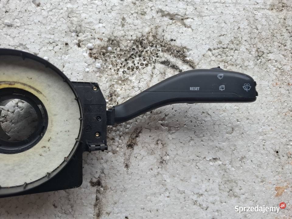 Przełącznik Zespolony Pająk Volkswagen Polo 9N Wisznice