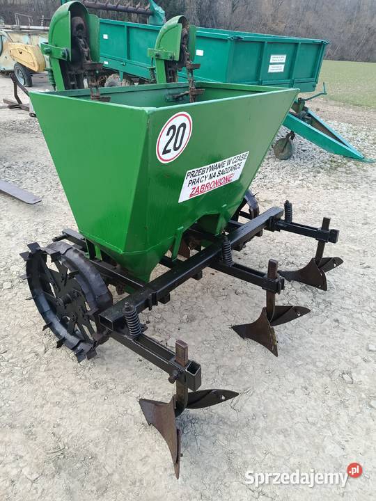 Sadzarka do ziemniaków biedaszki żeliwne Limanowa sprzedam