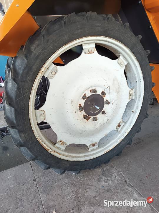 Opony rolnicze 95 44 z felgami 2 mazowieckie