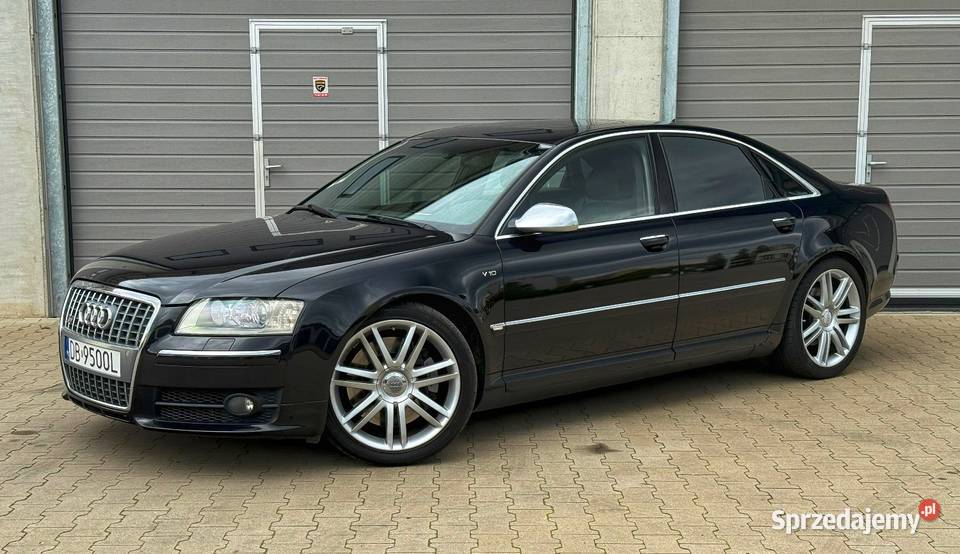AUDI S3 D3 5.2 V10 / CARBON , MILTEK , BOSE