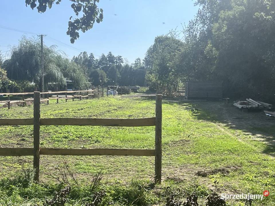 Działka 0,34 ha dojazd asfaltowy z dwóch stron, rzeczka, starodrzew