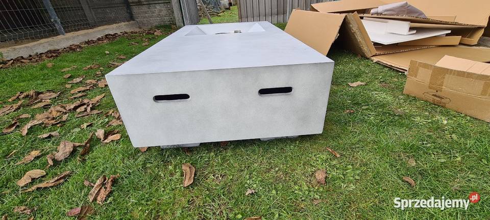 Stolik z biokominkeim gazowym Hucisko