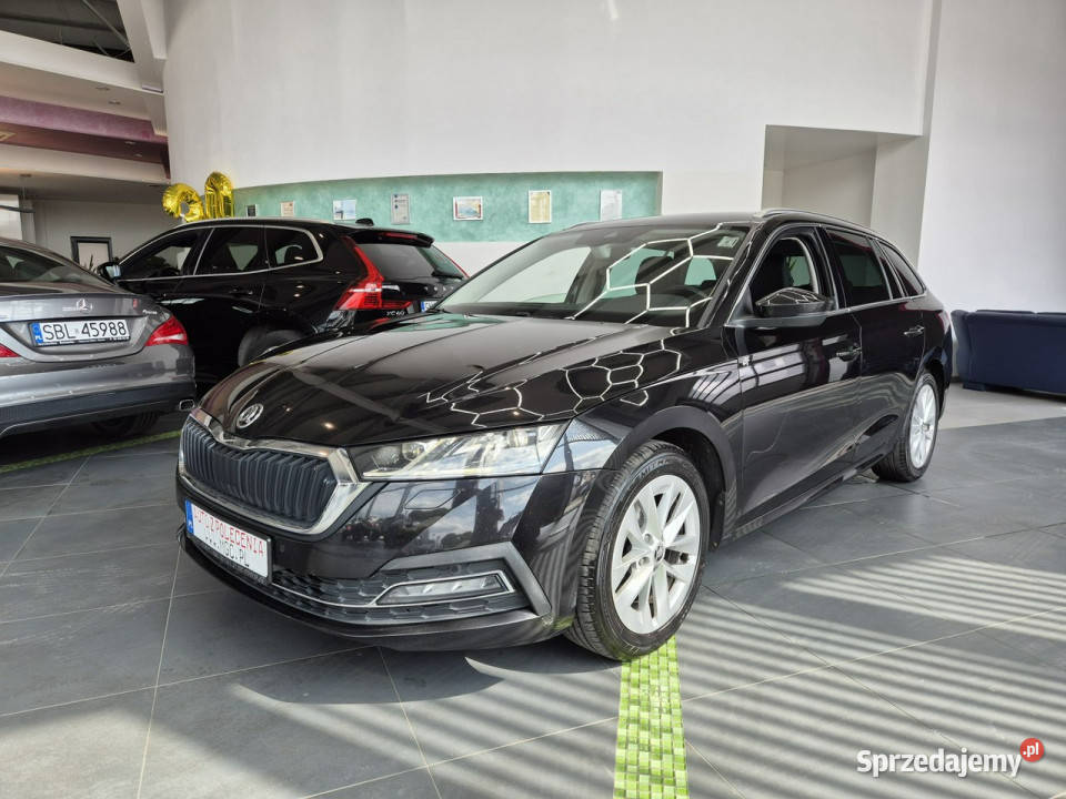 koda Octavia Skoda Octavia Combi 15 TGI GTEC DSG łopatki zmiany biegów Octavia