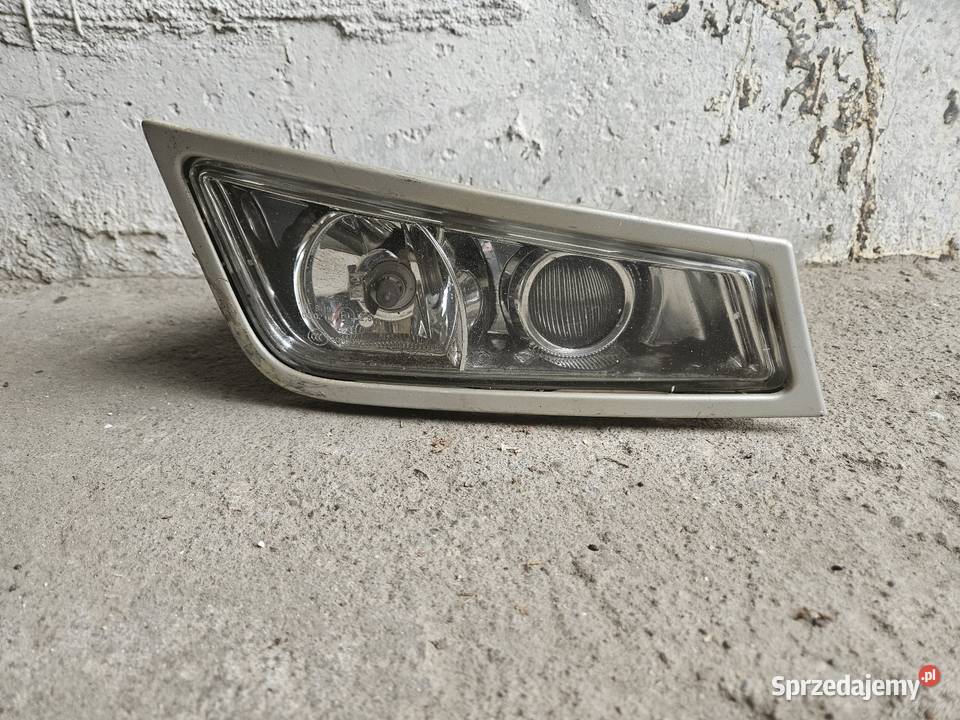 Lampa Prawa Przednia Volvo FH ciężarowe Międzychód sprzedam