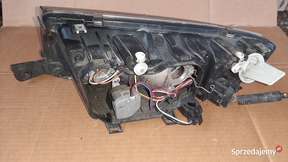 lampa prawa lewa Skoda Fabia I ciemna Dębno