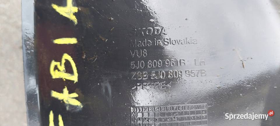 NADKOLE LEWE PRZEDNIE FABIA II ROOMSTER 0715 Nadkola