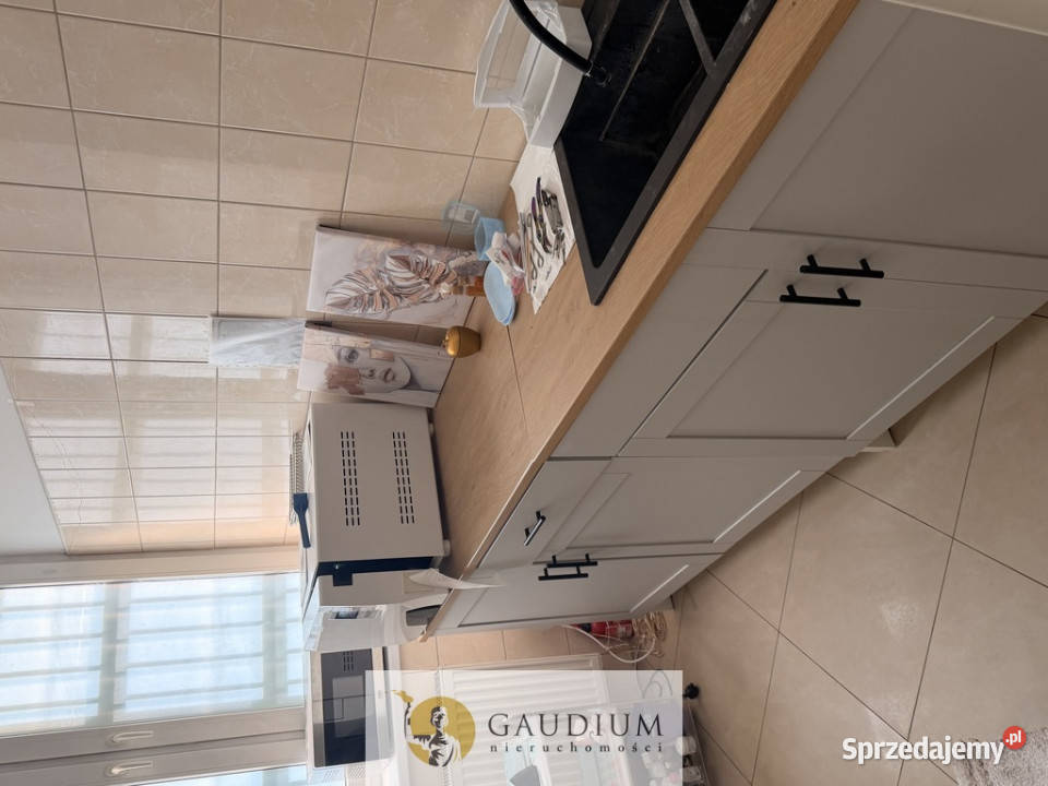 Lokal w centrum Gdyni z witryną 35.28m2 Gdynia