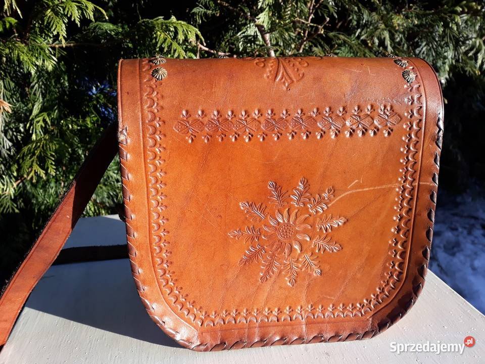 Torebka skórzana zdobiona Torby i torebki Myszyniec