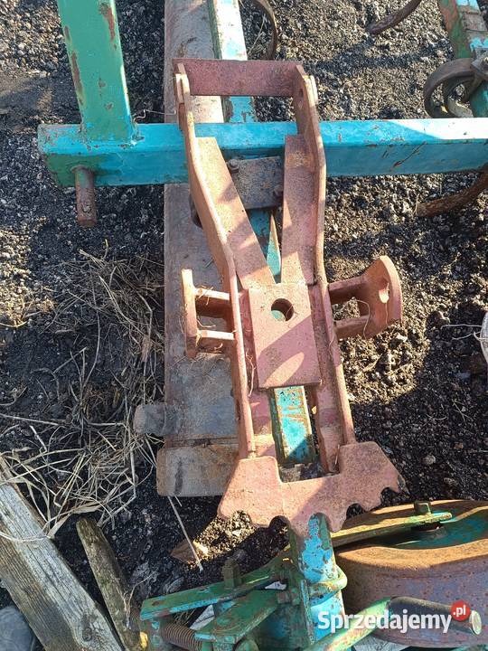 Zaczep dolny polowy 330 Siennica Różana