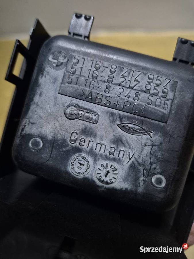 BMW E46 oryginalny Cupholder Fischer czarny osobowe Łódź