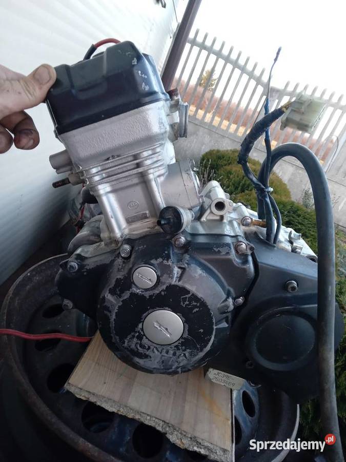 Honda CBR 125 jc 39 silnik moduł wtrysk Łańcut