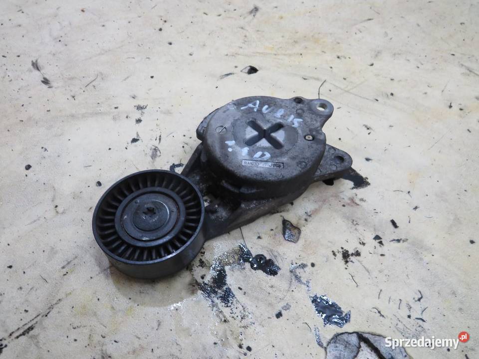 NAPINACZ PASKA ALTERNATORA AURIS II 14 D4D