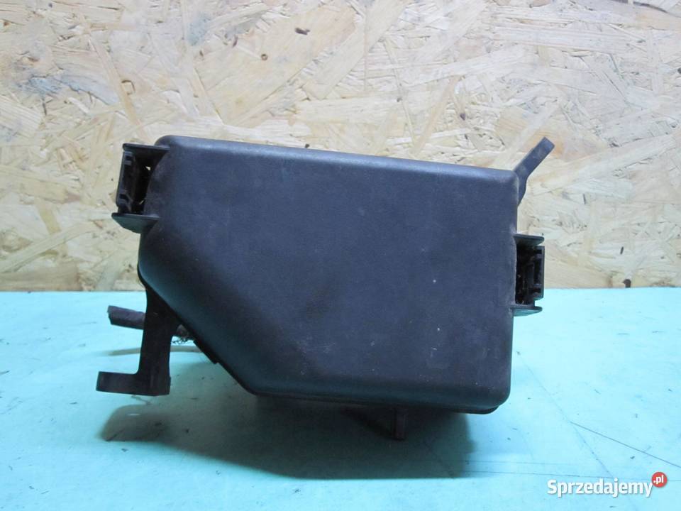 KIA SOUL I 16 B 09r skrzynka bezpieczników