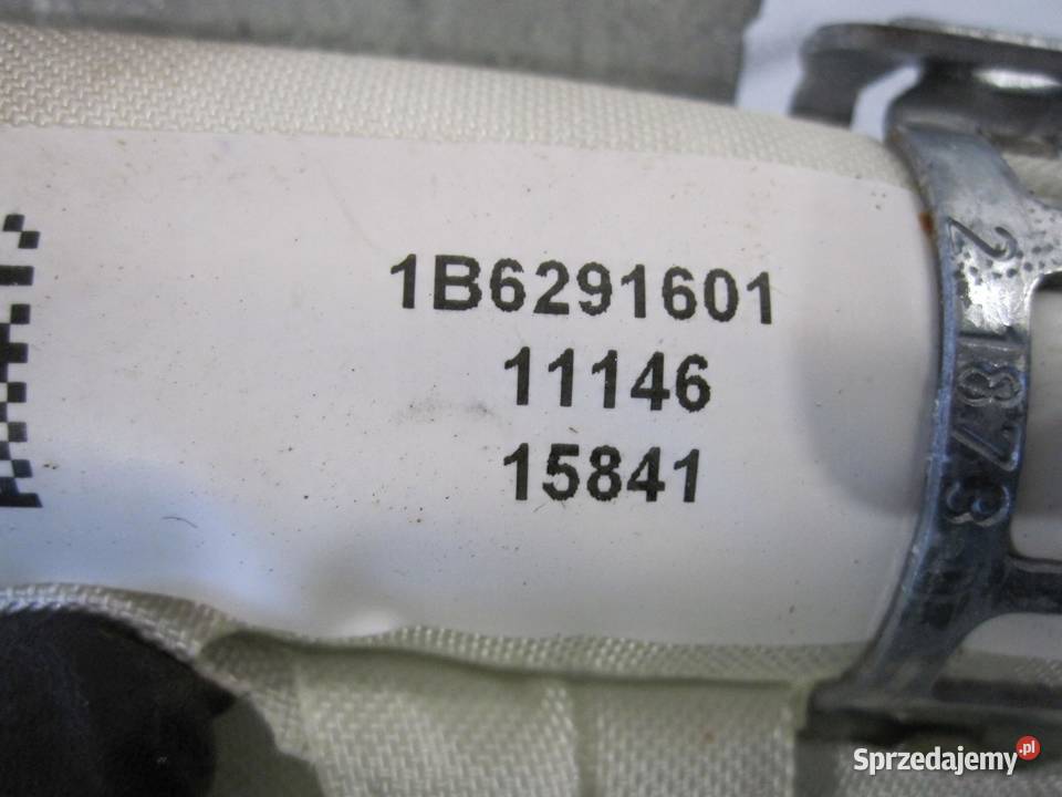 FORD FOCUS MK3 III 12r kurtyna lewa BAMPT11624