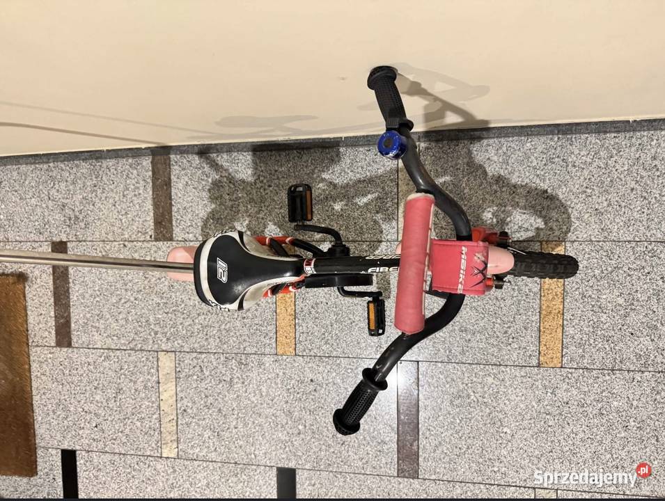 Pierwszy rowerek małego mistrza 80 do negocjacji Błotniki  Warszawa