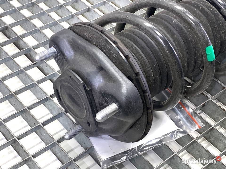 AMORTYZATOR LEWY PRZÓD ZE SPRĘŻYNĄ LEXUS LBX 15