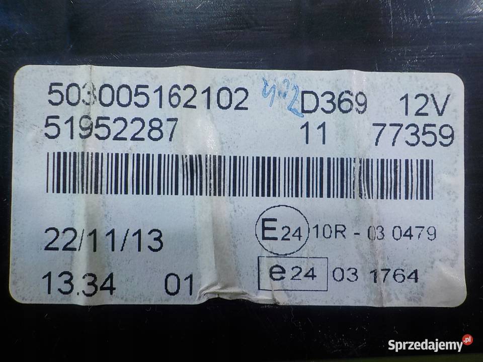 OPEL COMBO D 13 CDTI 14r VAN L1H1 licznik zegary