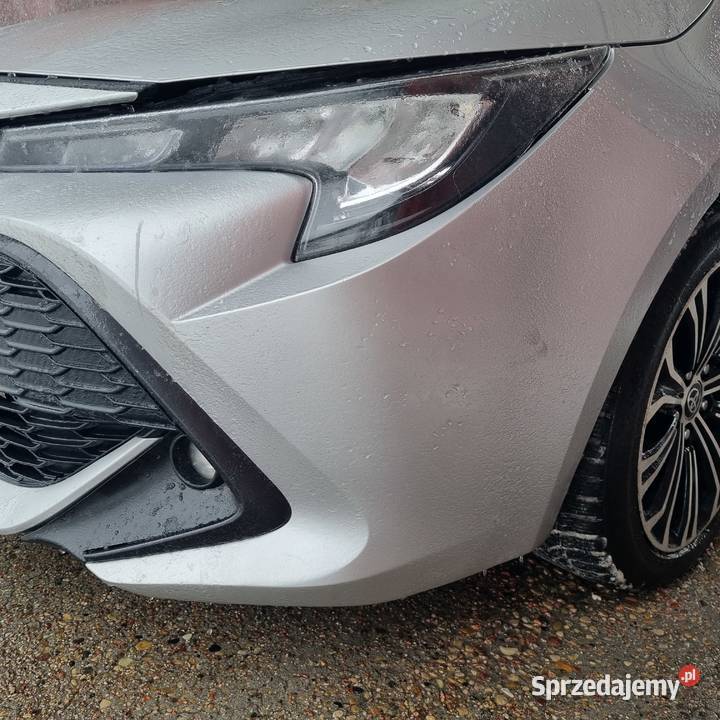 Zderzak toyota corolla e21 w kolor kod lakieru sprzedam