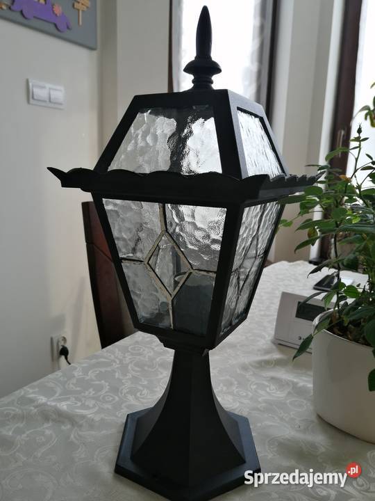 Lampa ogrodowa stojąca aluminium szkło