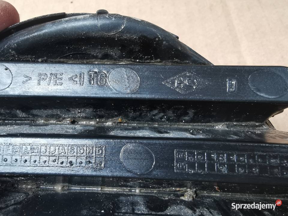 Kratka zderzaka przód prawa rh Renault megane 1 Sieraków