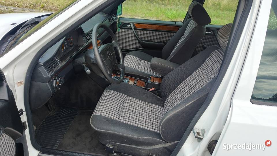 Mercedes W124 E220 klimatyzacja z Niemiec 1993 r Toruń