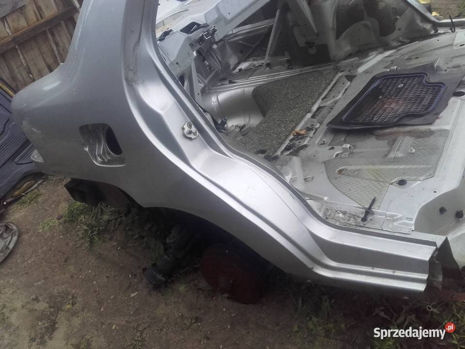 Fiat Albea Prawy tylny błotnik ćwiartka Łódź