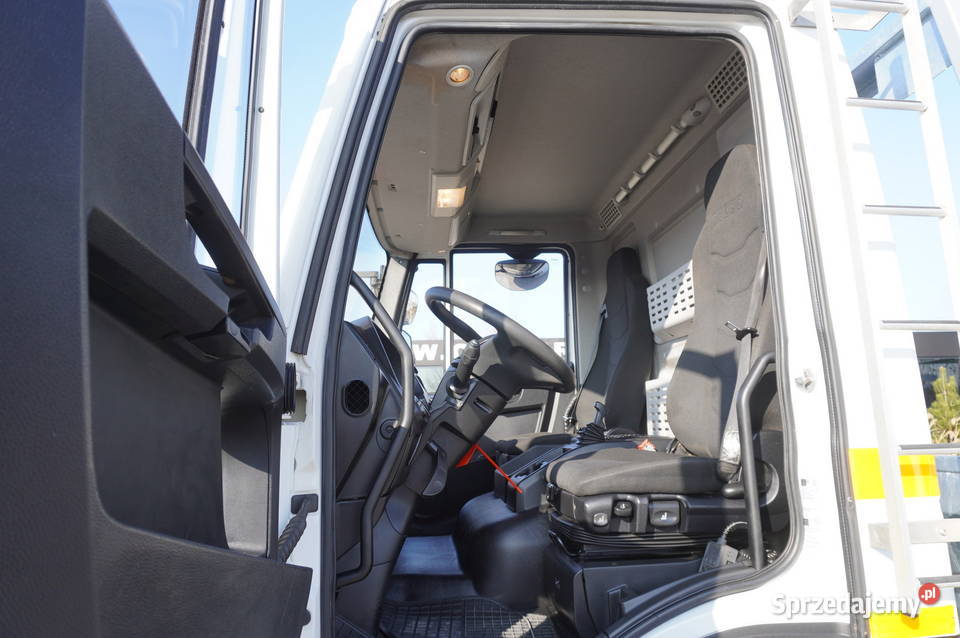 Iveco Eurocargo 160250 NOWA Laweta ocynk 9 t Kraków sprzedam
