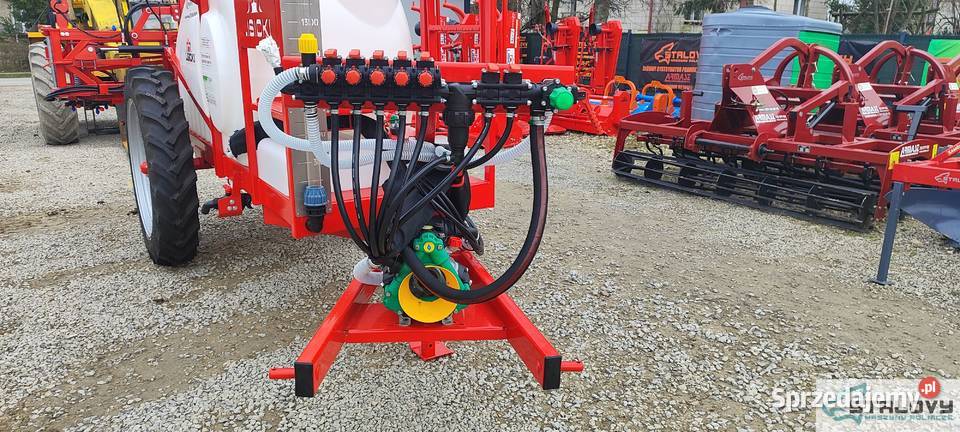 STALOVY Opryskiwacz ciągany 1500l lanca 15m