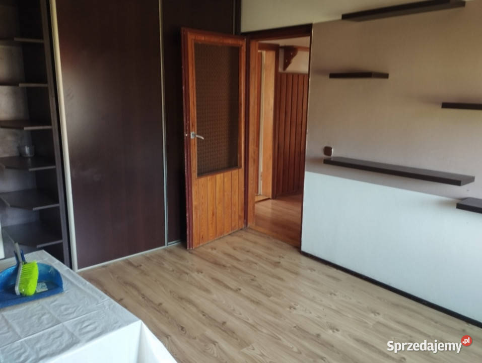 Dom 180 m2 do niewielkiego remontu w mieszkania Żyrardów