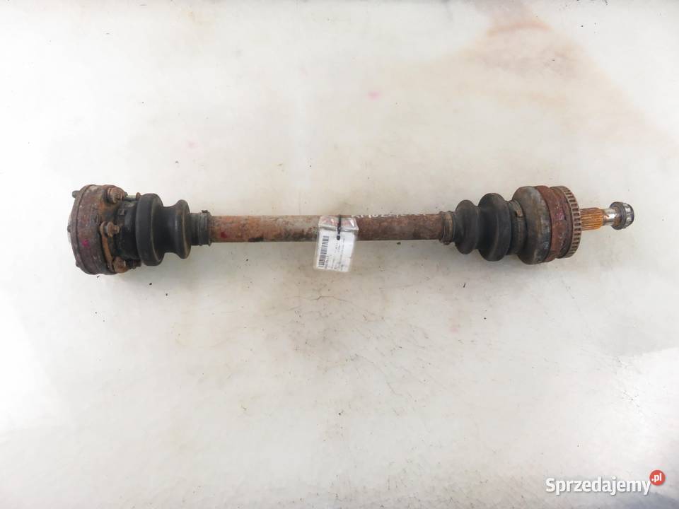 PÓŁOŚ LEWA TYLNA MERCEDES W220 S 320 CDI Półosie