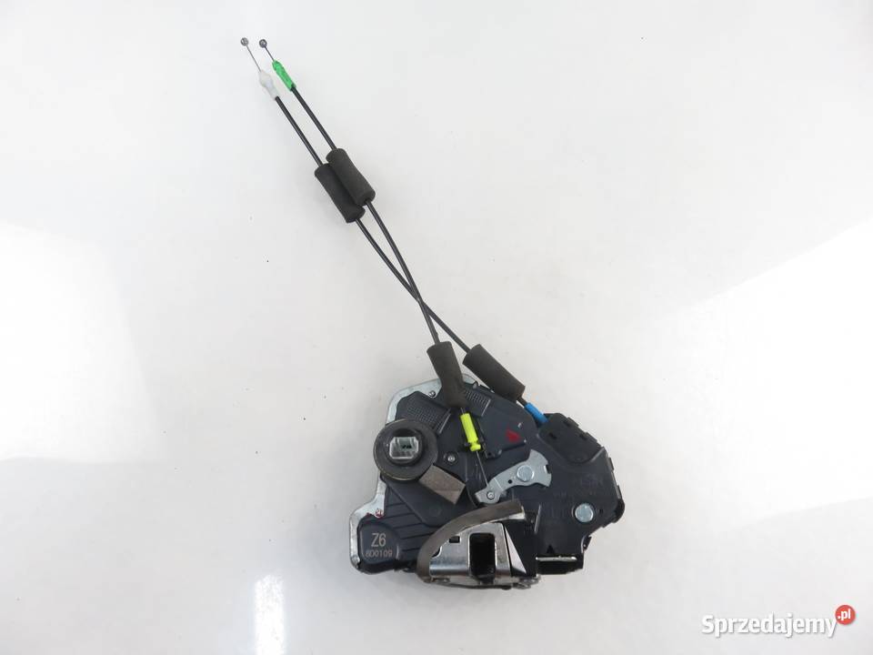 ZAMEK LEWY PRZEDNI LEXUS RX II 10 PIN