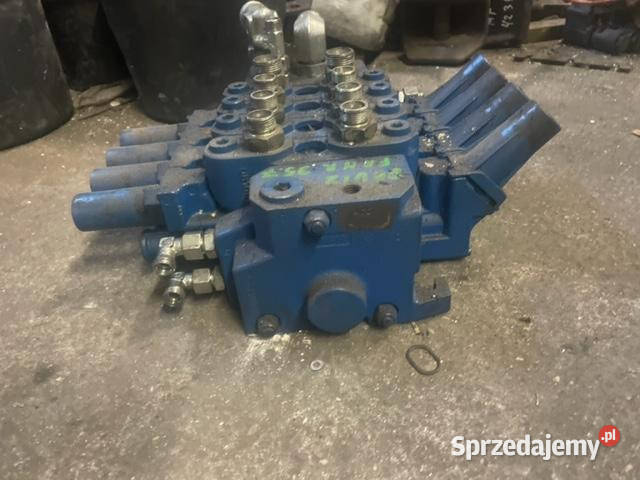 Rozdzielacz rexroth ASX01 deutz fahr Agrovector Części i osprzęt rolniczy Jastrzębniki sprzedam
