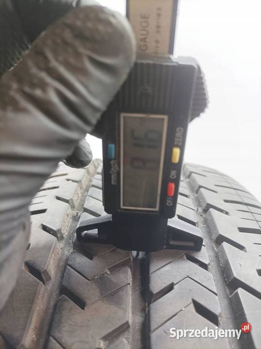 OPONA LETNIA MICHELIN AGILIS 51 21565R15C 4812