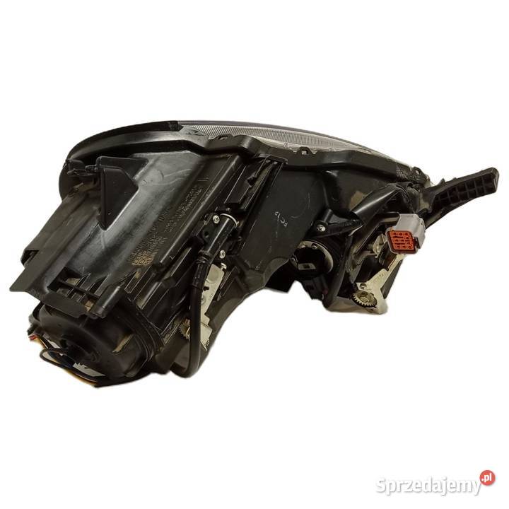 Lampa prawa przednia Citroen CCrosser Mitsubishi Rok produkcji 2007