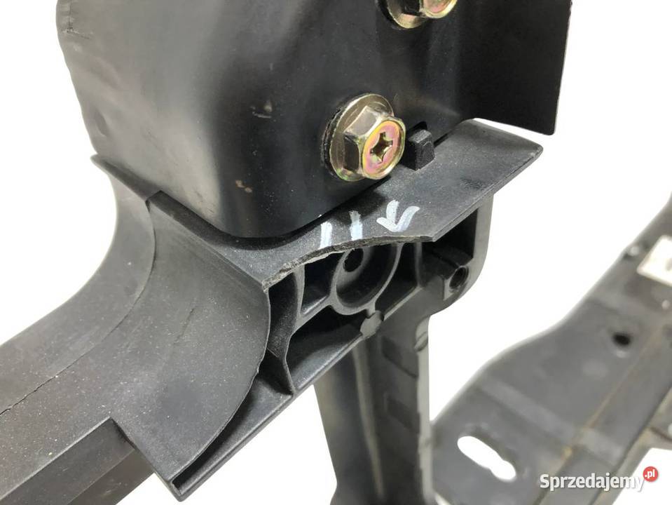 HYUNDAI I30 II GD 032012032017 PAS PRZÓD PRZEDNI