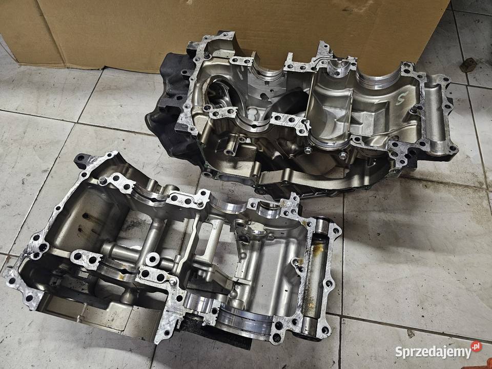 Honda VTR 1000 cylinder vtr1000 cylindry karter