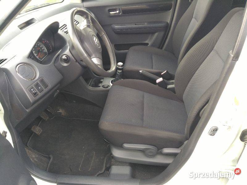 Suzuki Swift kolor PERŁA navigacja DVD 93KM małopolskie Tarnów