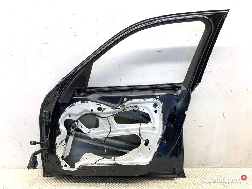 DRZWI PRAWY PRZÓD BMW E84 SUV 0915 CZARNY osobowe
