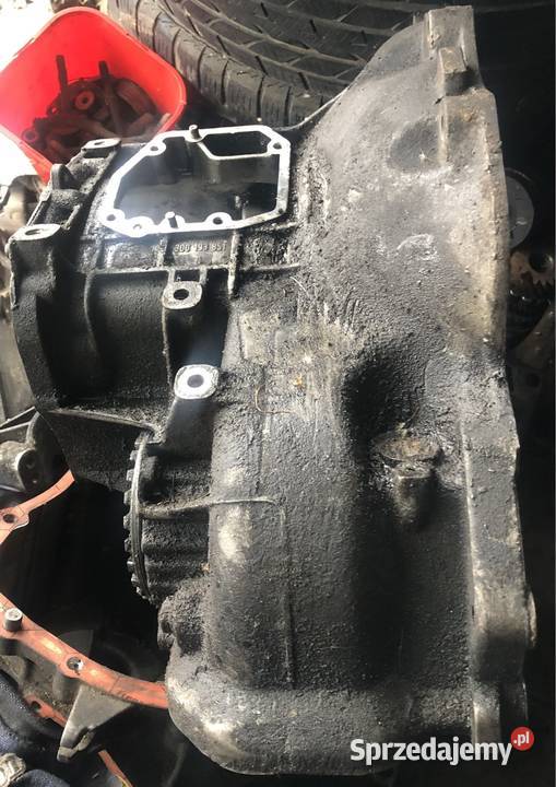 obudowa korpus skrzyni f17 GM Opel 300193851 osobowe Pułtusk