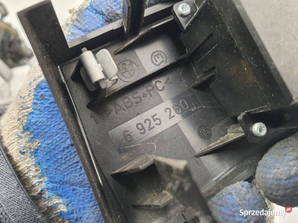 WŁĄCZNIK ŚWIATEŁ BMW E61 6925260 Pozostałe Lipno