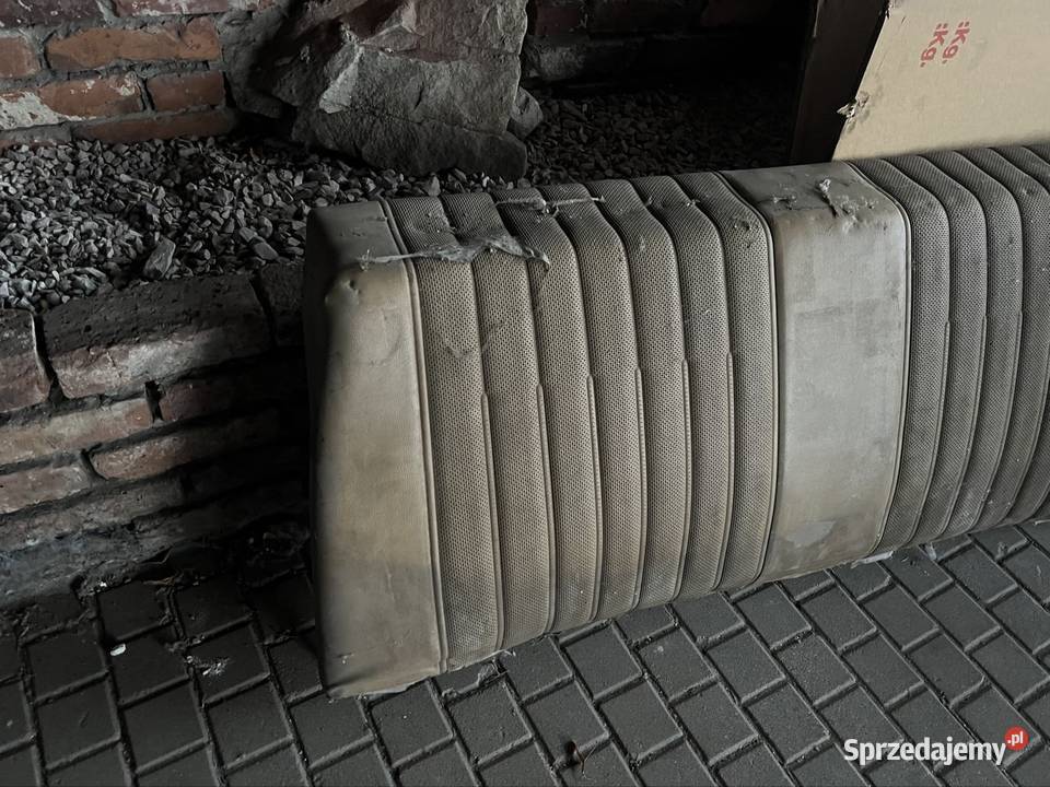Kanapa tylna Mercedes W123 V123 komplet