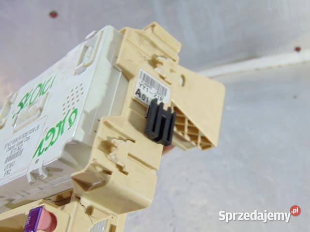 SKRZYNKA BEZPIECZNIKÓW SEDICI 19 JTD 3677079J21 sprzedam