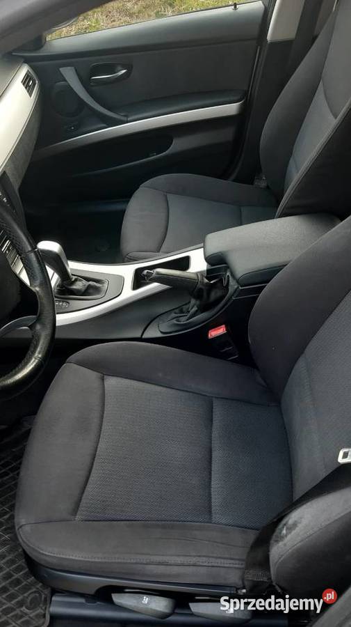 BMW Seria 3 E91 320d 2009 Czarna Górna