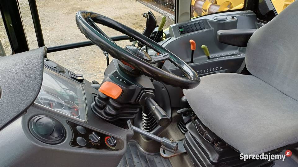 Claas Axos 320 z ładowaczem czołowym Faucheux Siedlce